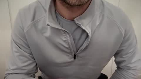 Snapshot of bfmaterial817 chatting on 03/09/25, 06:11 Daddy Dick Energy online show from 03/09/25, 06:11