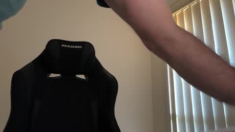 bfree121 online show from 12/25/24, 08:40