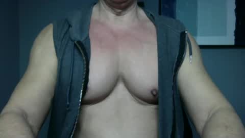 BGDKMUSCLEGUY - SELECTED BY CHATURBATE AS A TOP BROADCASTER FOR 2023 online show from 01/04/25, 04:22