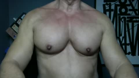BGDKMUSCLEGUY - SELECTED BY CHATURBATE AS A TOP BROADCASTER FOR 2023 online show from 04/16/26, 01:17