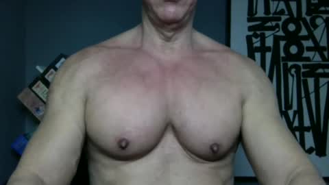 BGDKMUSCLEGUY - SELECTED BY CHATURBATE AS A TOP BROADCASTER FOR 2023 online show from 05/30/26, 04:37