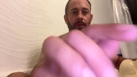 bgonzo_1118 online show from 01/08/26, 02:58