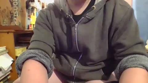 Snapshot of bhartman chatting on 11/11/25, 01:00 bhartman online show from 11/11/25, 01:00