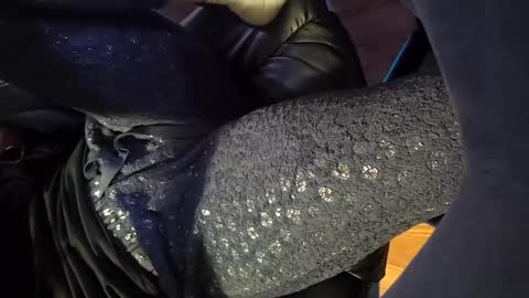 bhdickin online show from 11/19/25, 02:22