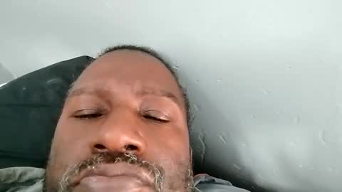 bi582945 online show from 11/02/25, 04:20