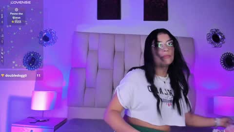 Snapshot of bianca_zaens1 chatting on 12/26/24, 11:54 B I A N C A online show from 12/26/24, 11:54