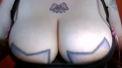 bianca online show from 02/10/26, 01:59