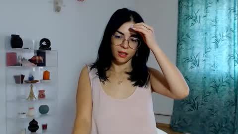 Snapshot of bibitina chatting on 09/22/25, 04:47 innasugarwild online show from 09/22/25, 04:47