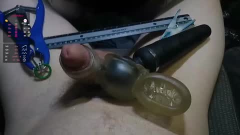 Snapshot of bicuriousbottomwy chatting on 01/01/25, 01:58 bicuriousbottomwy online show from 01/01/25, 01:58