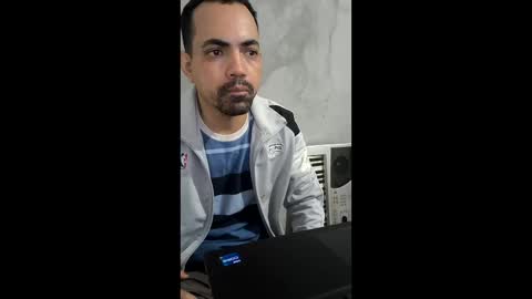 BigMike9inches online show from 05/04/26, 06:59
