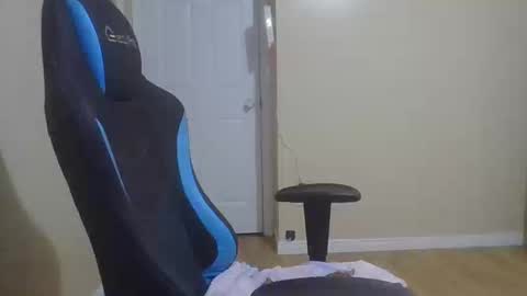 Snapshot of big_boob132 chatting on 10/19/25, 02:23 big_boob132 online show from 10/19/25, 02:23