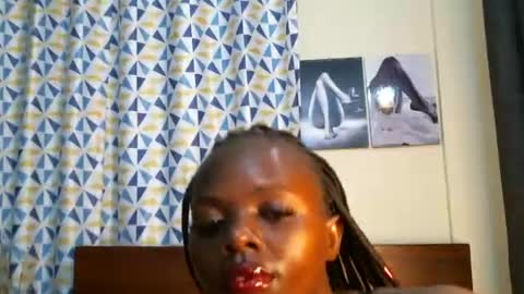 Snapshot of big_bootty2 chatting on 08/02/26, 03:05 salma online show from 08/02/26, 03:05