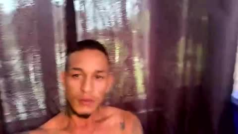 Stiven Leon online show from 01/08/25, 06:52