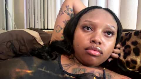 Big Lavish online show from 01/12/25, 04:31