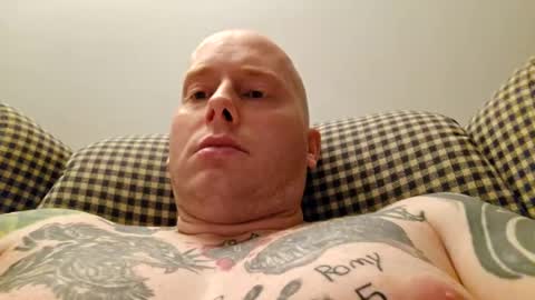 Snapshot of big_mat1988 chatting on 01/19/25, 03:08 big_mat1988 online show from 01/19/25, 03:08