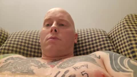 Snapshot of big_mat1988 chatting on 02/19/25, 11:57 big_mat1988 online show from 02/19/25, 11:57