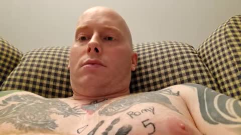 Snapshot of big_mat1988 chatting on 03/02/25, 11:53 big_mat1988 online show from 03/02/25, 11:53