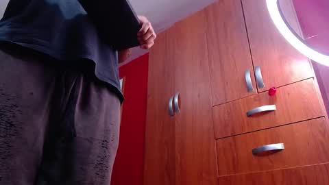 big_niiko online show from 12/21/25, 03:57