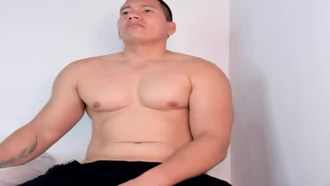 Snapshot of big_pecs_1 chatting on 05/22/26, 04:56 LEO online show from 05/22/26, 04:56