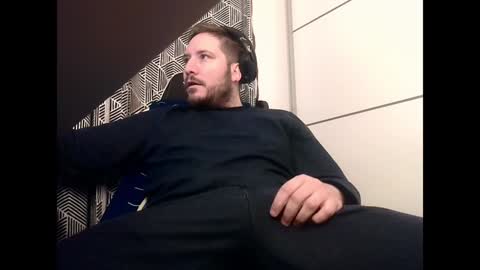 Snapshot of big_sele chatting on 12/07/24, 06:21 bigbroly88 online show from 12/07/24, 06:21