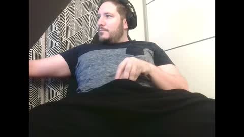 Snapshot of big_sele chatting on 01/19/25, 05:48 bigbroly88 online show from 01/19/25, 05:48