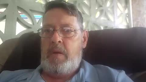 Snapshot of bigal9816192 chatting on 10/08/25, 05:43 bigal9816192 online show from 10/08/25, 05:43