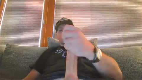 Snapshot of bigapolllo chatting on 10/20/25, 06:36 Bigapolllo online show from 10/20/25, 06:36