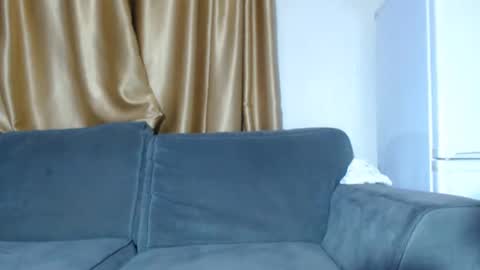 Snapshot of bigass_cuntsxx chatting on 01/10/26, 12:34 melanie online show from 01/10/26, 12:34