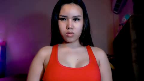 Mia online show from 12/30/24, 01:14