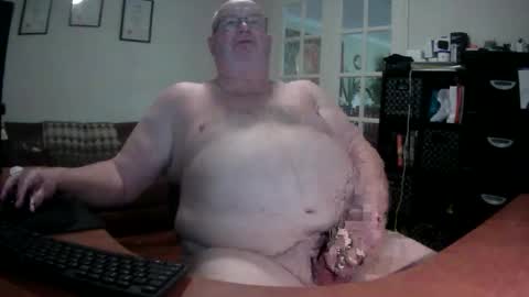 Bigaussie online show from 04/24/26, 07:00