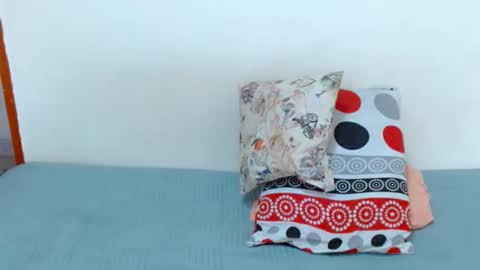 pamela gomez and maria online show from 04/01/26, 01:41