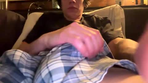 Snapshot of bigben281330 chatting on 12/20/24, 04:57 bigben281330 online show from 12/20/24, 04:57