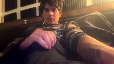 Snapshot of bigben281330 chatting on 11/07/25, 03:17 bigben281330 online show from 11/07/25, 03:17