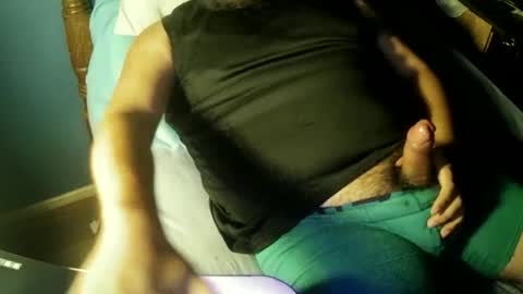 Snapshot of bigbeng7243 chatting on 11/26/25, 05:30 bigbeng7243 online show from 11/26/25, 05:30