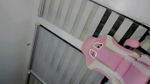 kendra online show from 11/28/25, 03:47