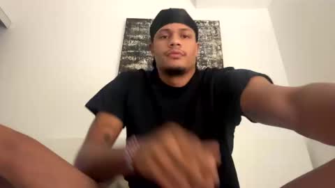 Snapshot of bigblackcockmello chatting on 01/26/25, 11:08 bigblackcockmello online show from 01/26/25, 11:08