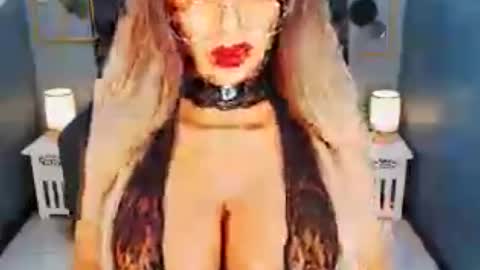 Loraine Cruz online show from 06/18/26, 08:36
