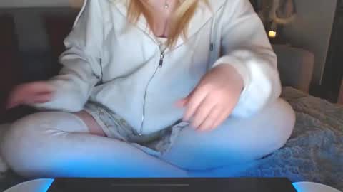 bigboobs_cutie online show from 12/29/24, 10:14