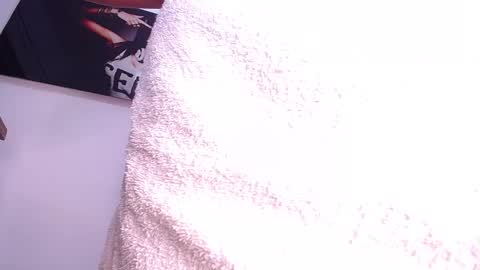 Snapshot of bigbooty_mommy chatting on 02/22/25, 10:20 Mia online show from 02/22/25, 10:20