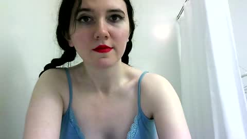 Isabella online show from 02/22/25, 07:36