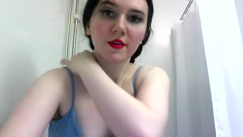 Isabella online show from 03/05/25, 05:50