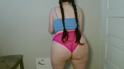 Isabella online show from 03/14/26, 09:31