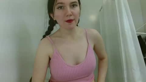 Isabella online show from 03/29/26, 05:40