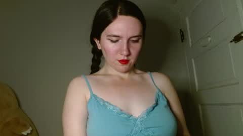 Snapshot of bigbootybunny chatting on 07/15/26, 06:40 Isabella online show from 07/15/26, 06:40