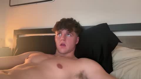 Snapshot of bigbootyburger1 chatting on 02/19/26, 11:01 bigbootyburger1 online show from 02/19/26, 11:01