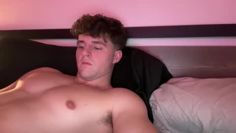 Snapshot of bigbootyburger1 chatting on 02/25/26, 10:19 bigbootyburger1 online show from 02/25/26, 10:19