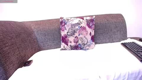 bigbootymommyy online show from 12/17/25, 09:21