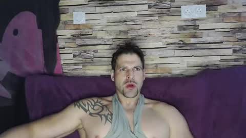 Bigboyband online show from 02/08/25, 08:42