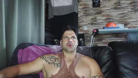 Bigboyband online show from 11/11/25, 10:48