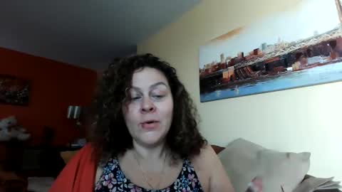 Snapshot of bigbreastsabrina chatting on 01/28/25, 03:35 BIG BREAST SABRINA online show from 01/28/25, 03:35